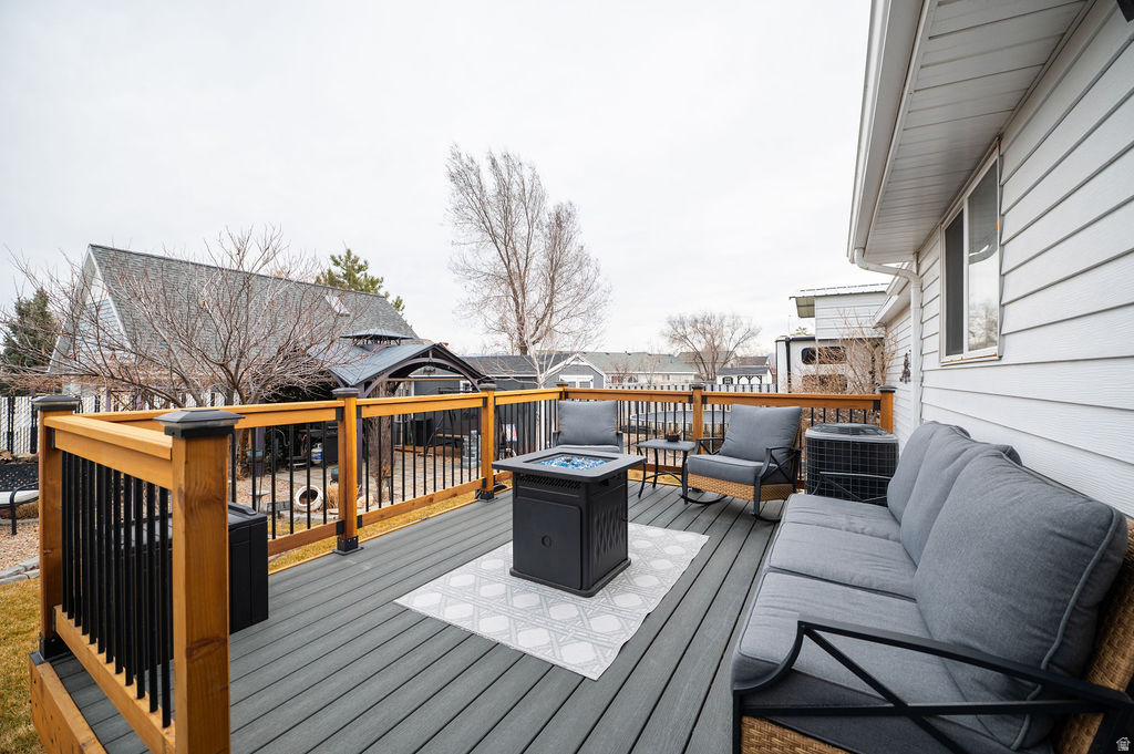 WOOD HAVEN - Residential