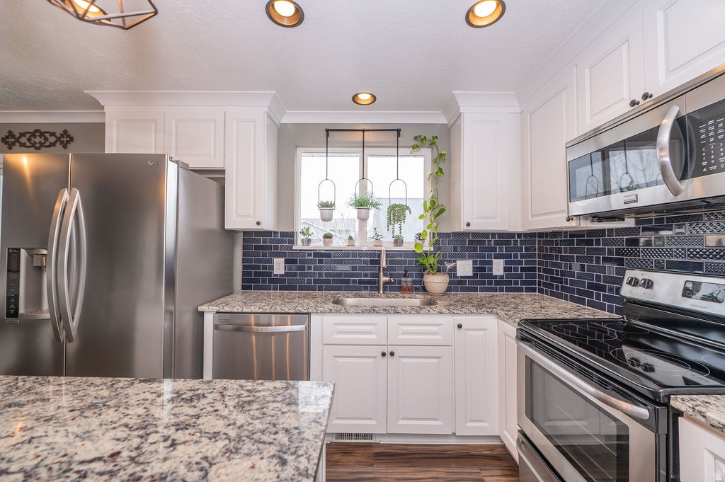 WOOD HAVEN - Residential