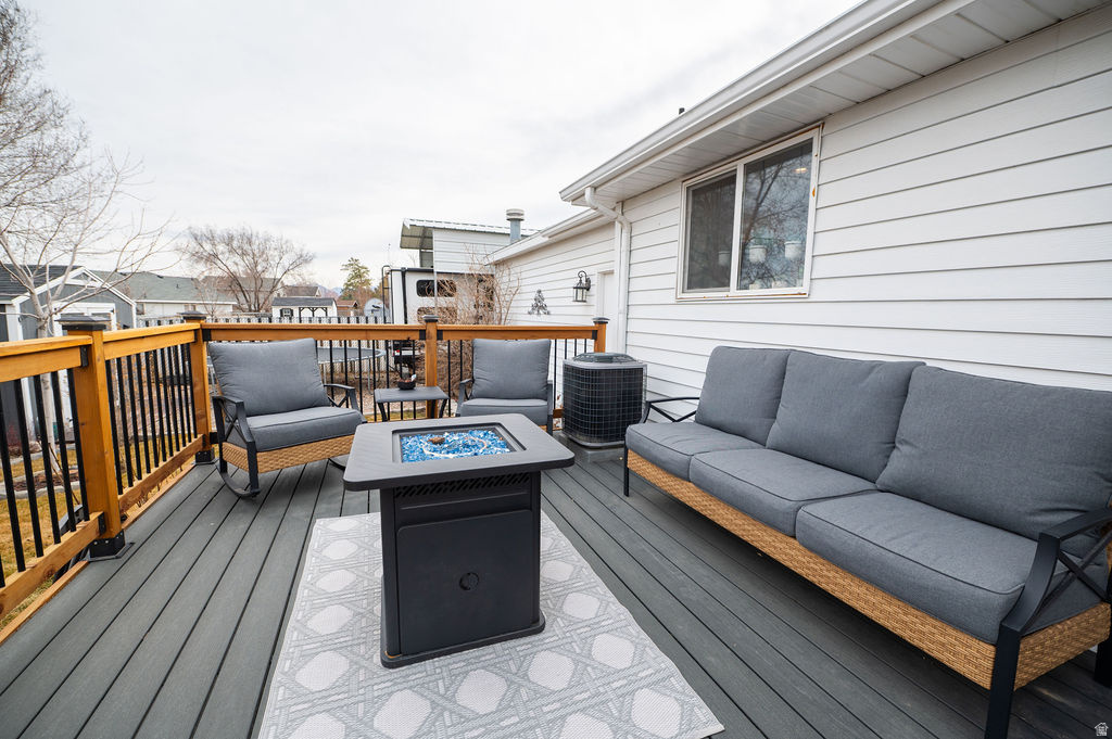 WOOD HAVEN - Residential