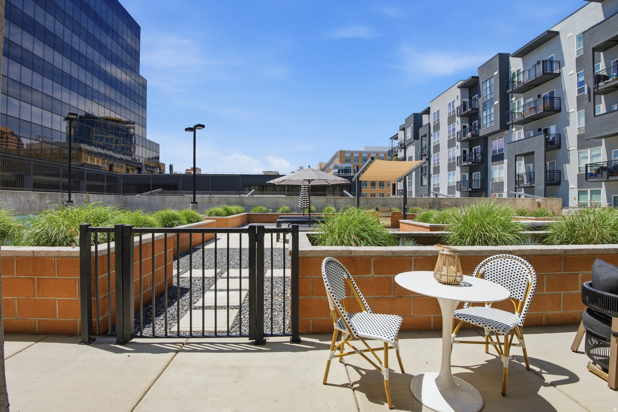 METRO CONDOMINIUMS - Residential