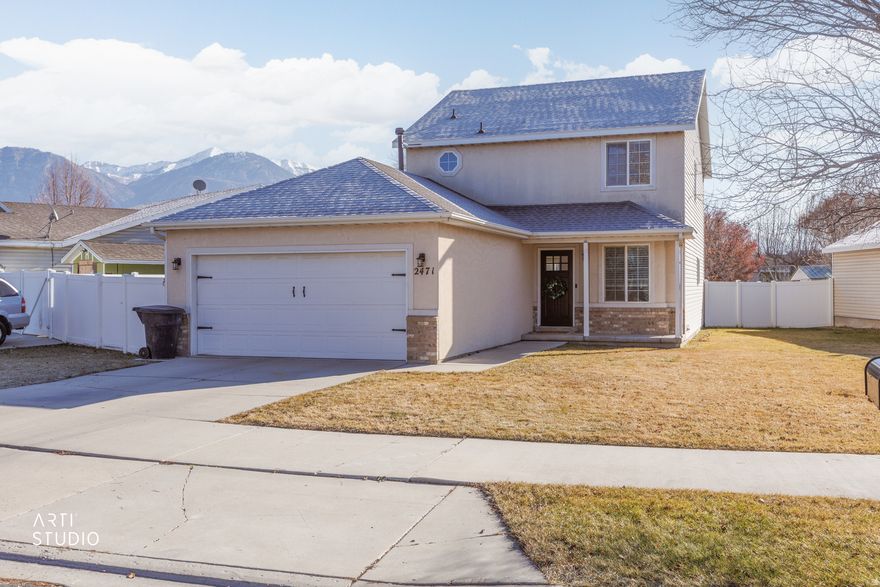 This amazing home has some of the best views of Mt. Timp in the valley! A new roof was installed in 2025, and with new flooring and paint this home feels almost new. All light fixtures were recently replaced bringing even more light into the home. With an nearly private park right out your backdoor. Not to mention the footprint crawl space with 5' ceilings, for storage. This home is a can't miss opportunity! Come fall in love today!