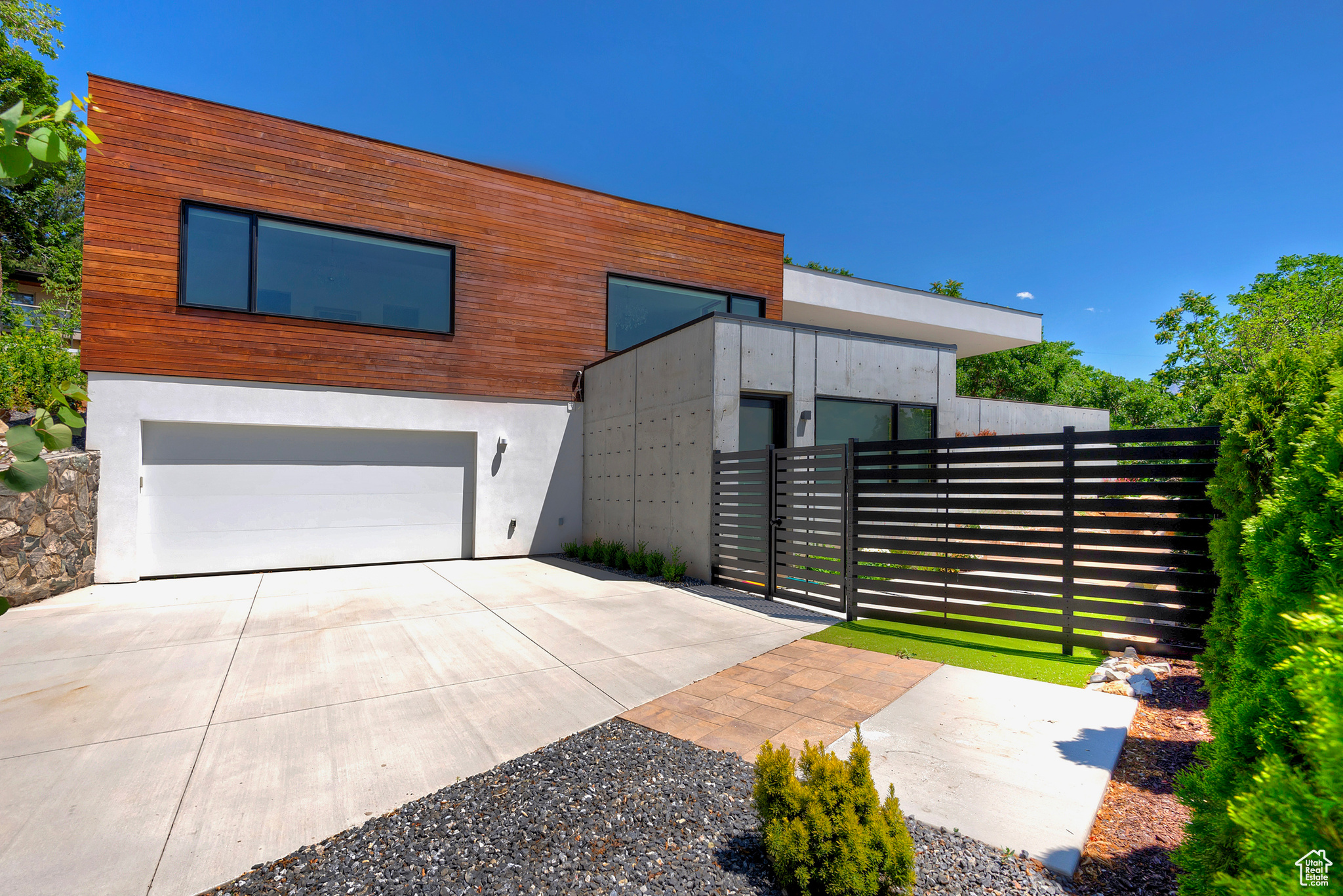 INDIAN HILLS - Residential