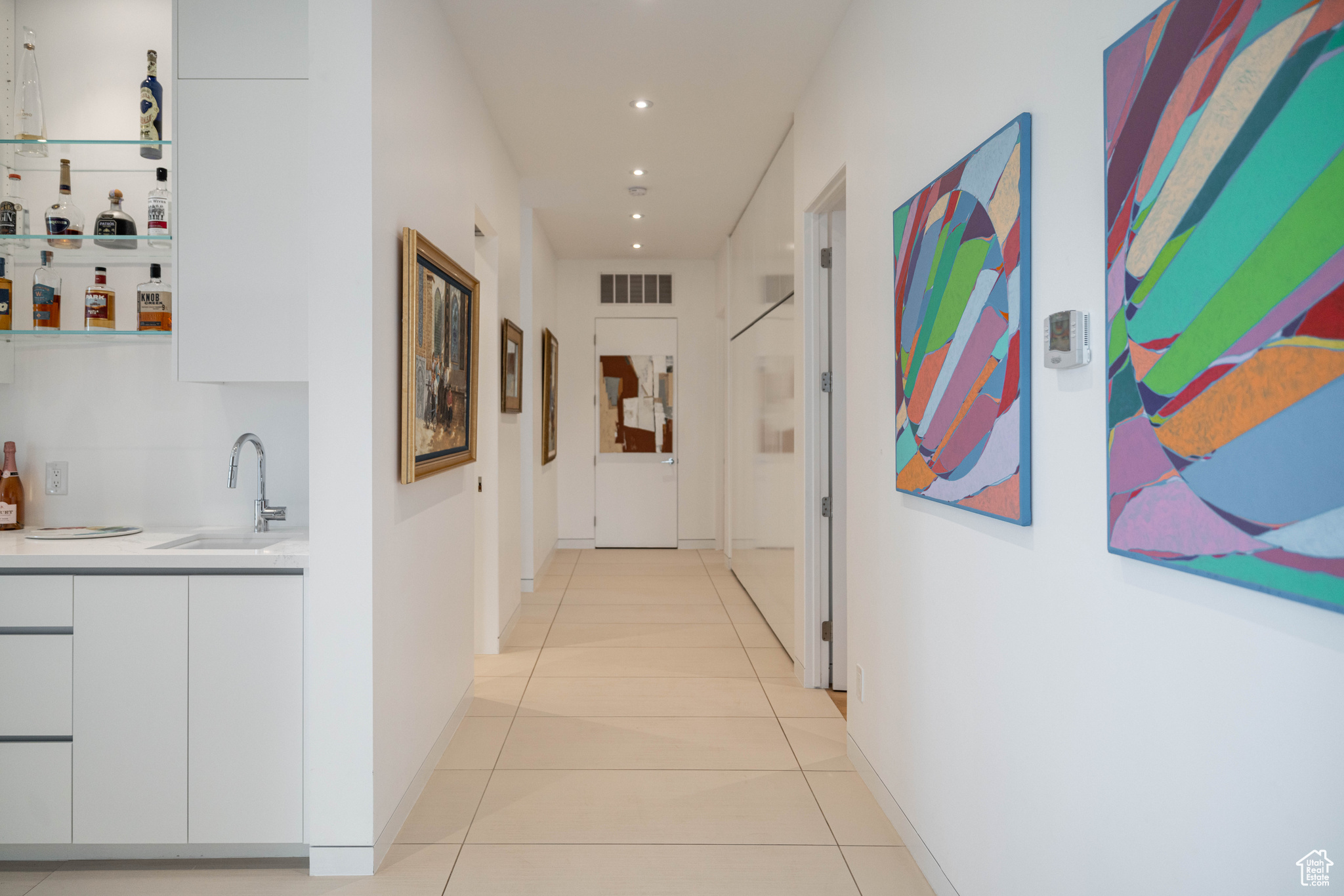 INDIAN HILLS - Residential