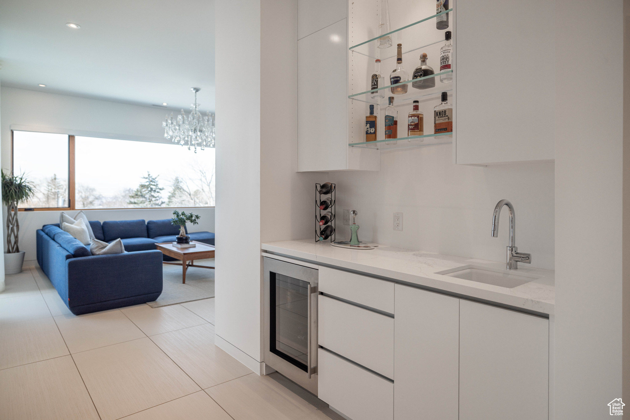 INDIAN HILLS - Residential