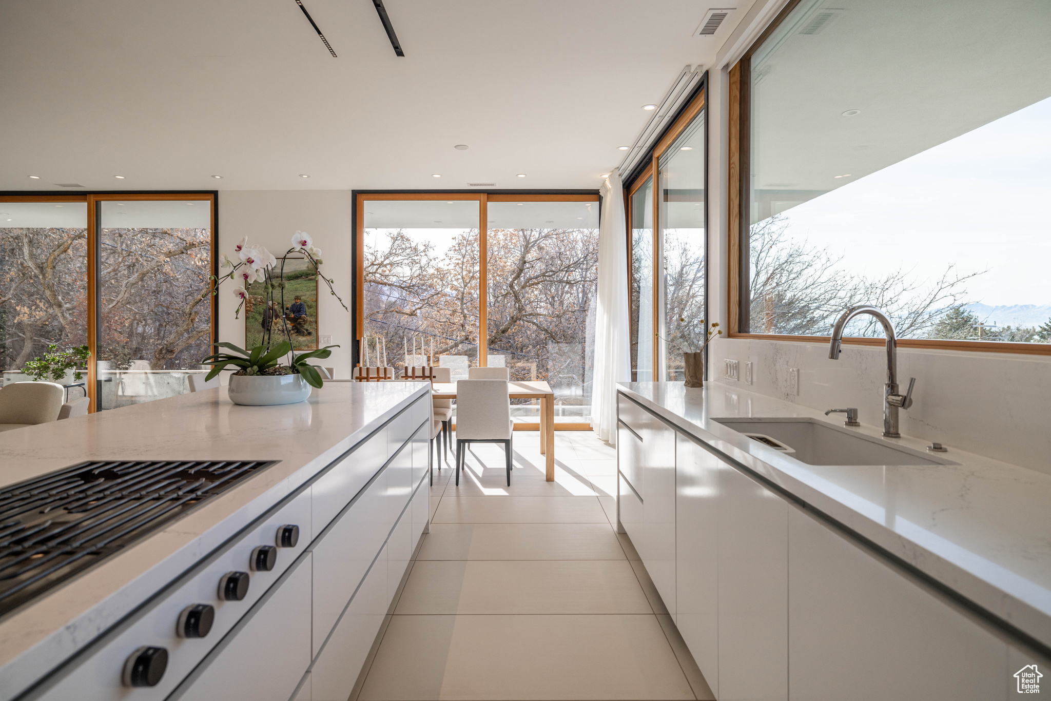 INDIAN HILLS - Residential