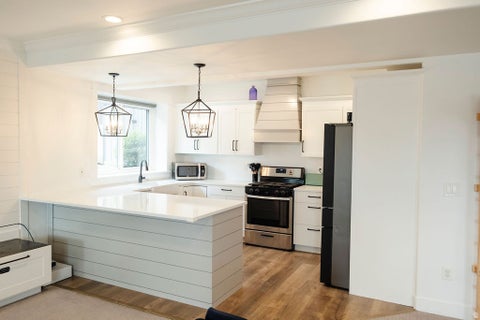 Tiny photo for 924 S COUNTRY LN, Farmington, UT 84025 (MLS # 2172078)