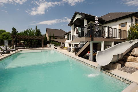 Tiny photo for 924 S COUNTRY LN, Farmington, UT 84025 (MLS # 2172078)
