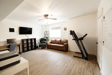 Tiny photo for 924 S COUNTRY LN, Farmington, UT 84025 (MLS # 2172078)