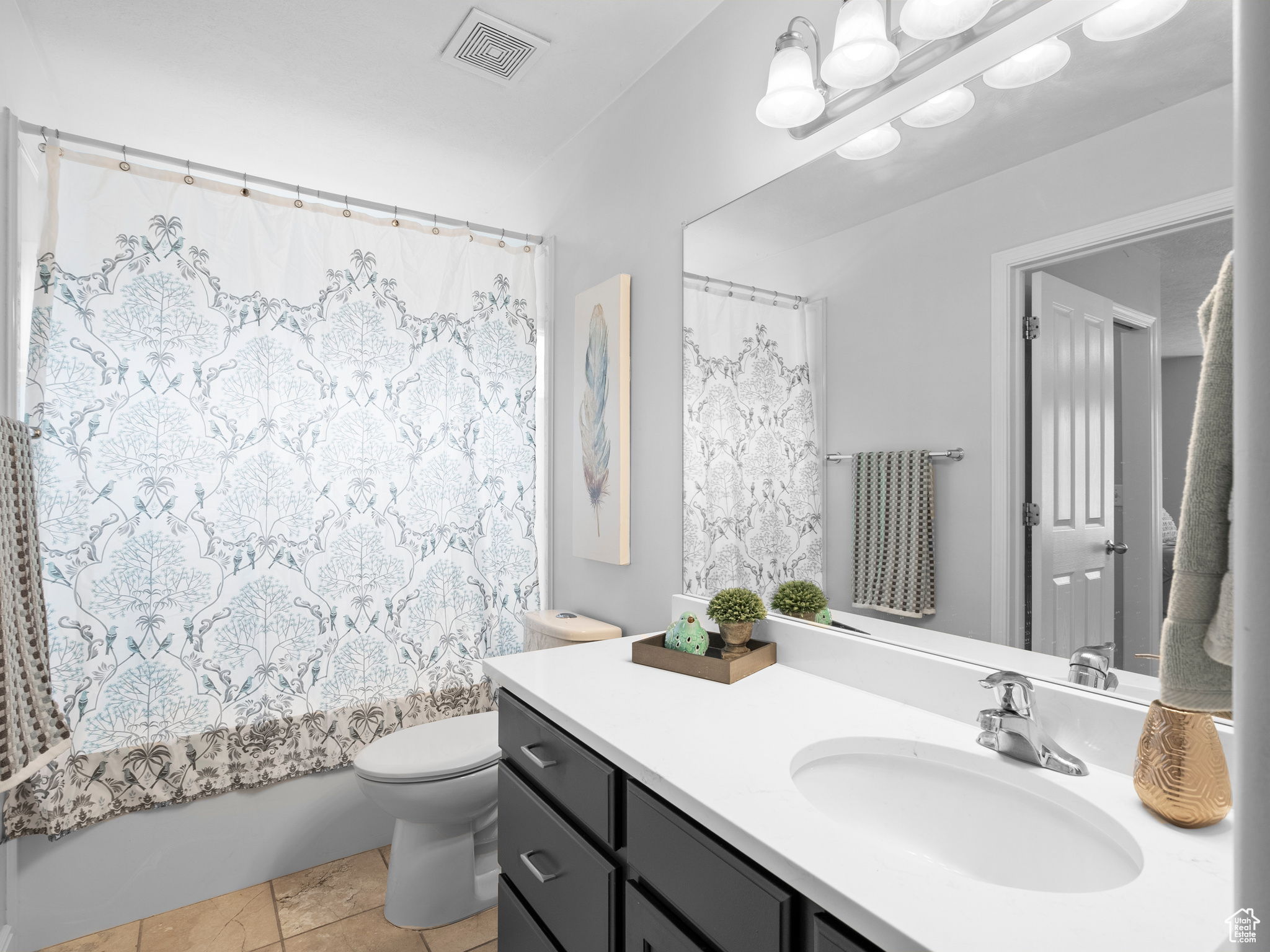 CALL MEADOWS - Residential