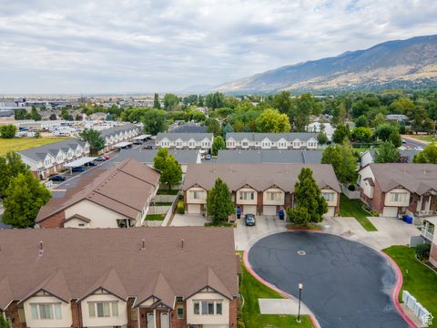 Tiny photo for 234 W LEAH CIR, Bountiful, UT 84010 (MLS # 2107468)
