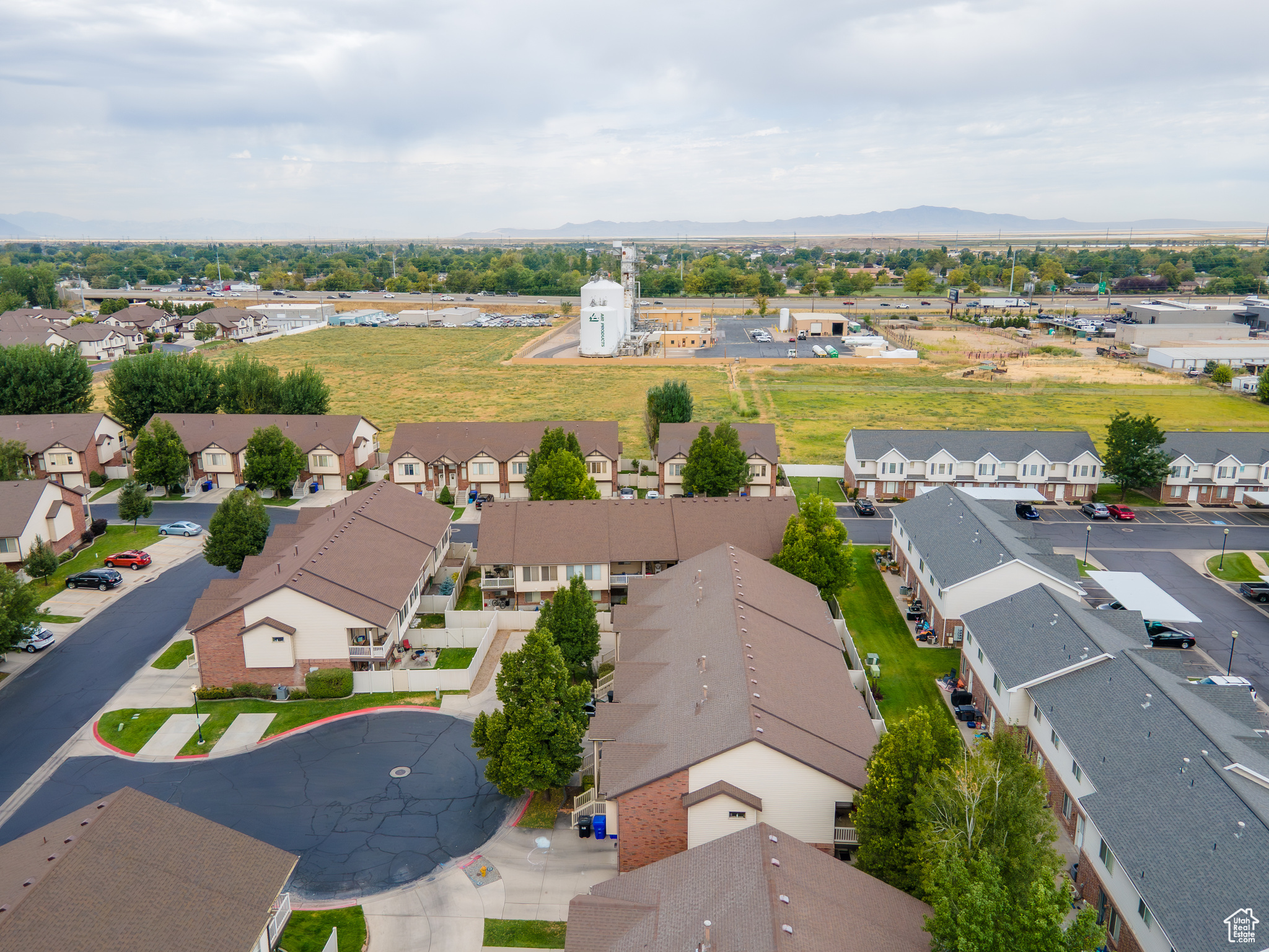 CALL MEADOWS - Residential