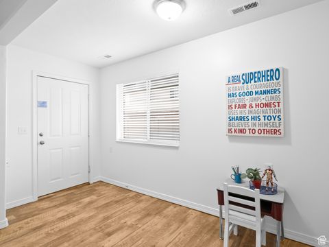 Tiny photo for 234 W LEAH CIR, Bountiful, UT 84010 (MLS # 2107468)