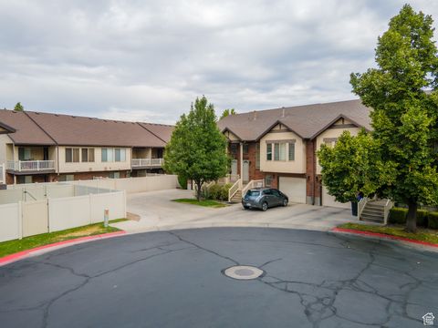 Tiny photo for 234 W LEAH CIR, Bountiful, UT 84010 (MLS # 2107468)