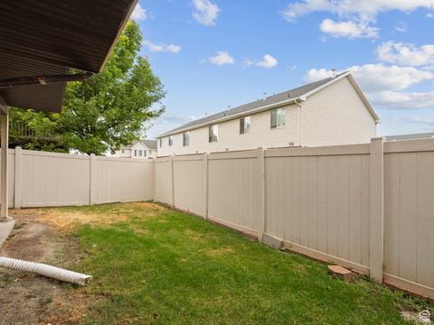 Tiny photo for 234 W LEAH CIR, Bountiful, UT 84010 (MLS # 2107468)