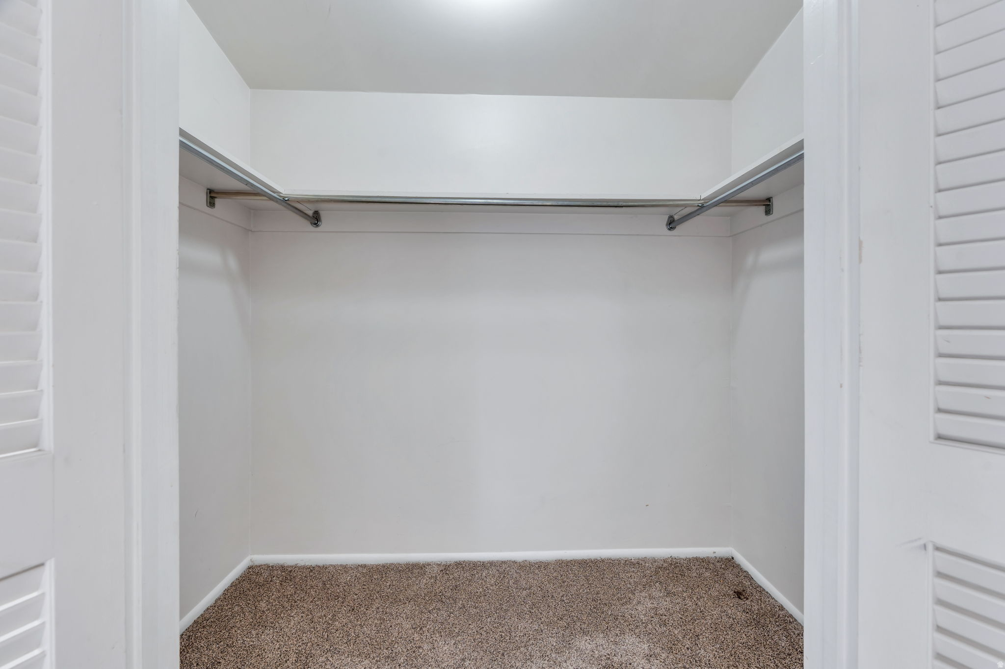 THREE FOUNTAINS - Residential