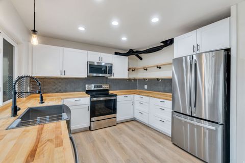 Tiny photo for 221 E 4735 N, Provo, UT 84604 (MLS # 2133660)