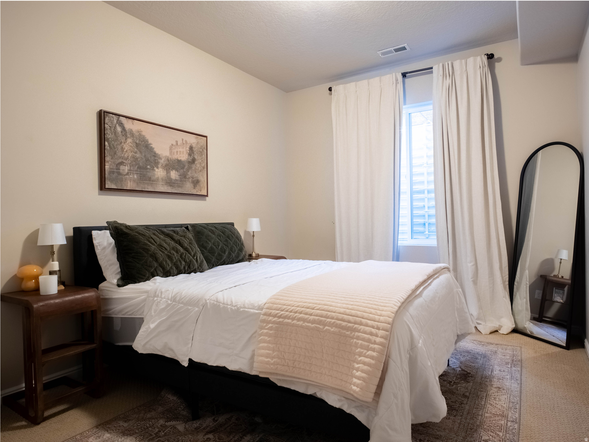 MOUNTAIN VISTA - Residential