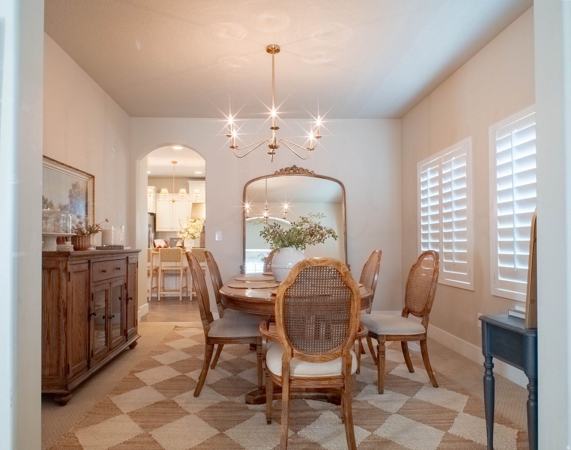 MOUNTAIN VISTA - Residential