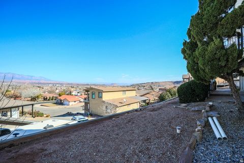 Tiny photo for 2261 S ENGELMANN PL, Saint George, UT 84790 (MLS # 2135176)