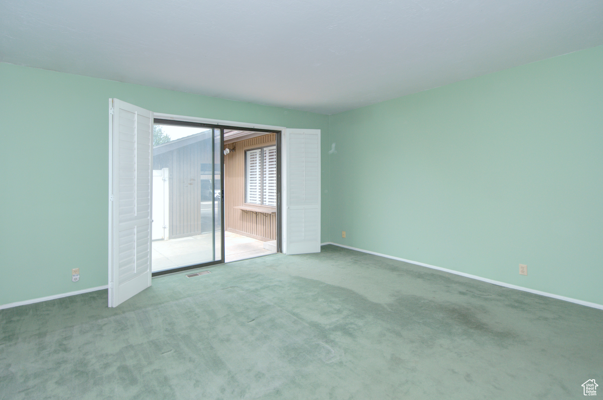 BROOKSTONE - Residential