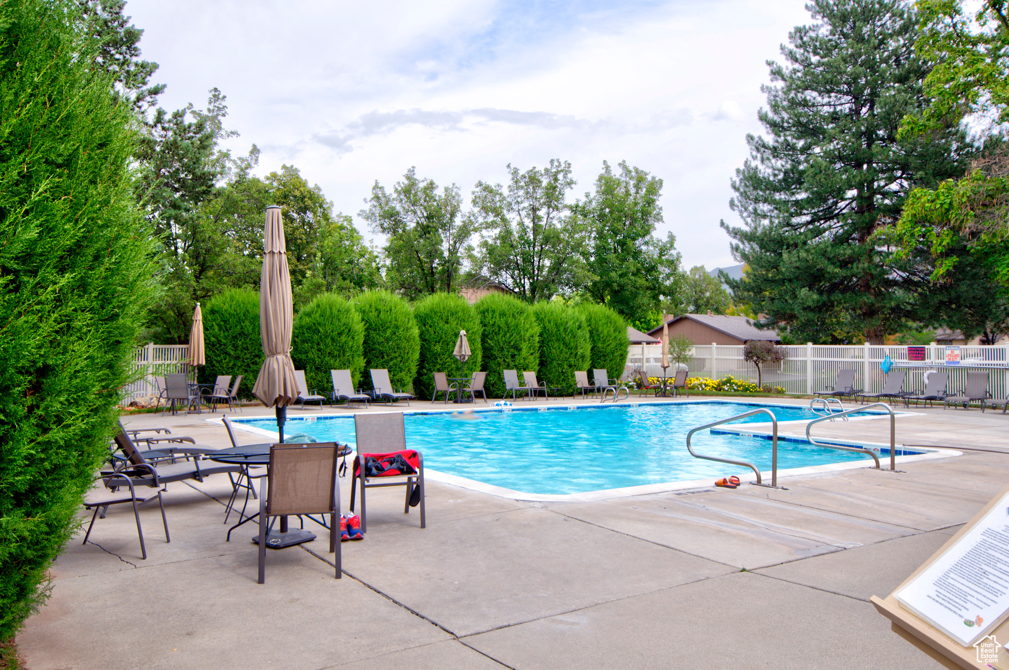 BROOKSTONE - Residential