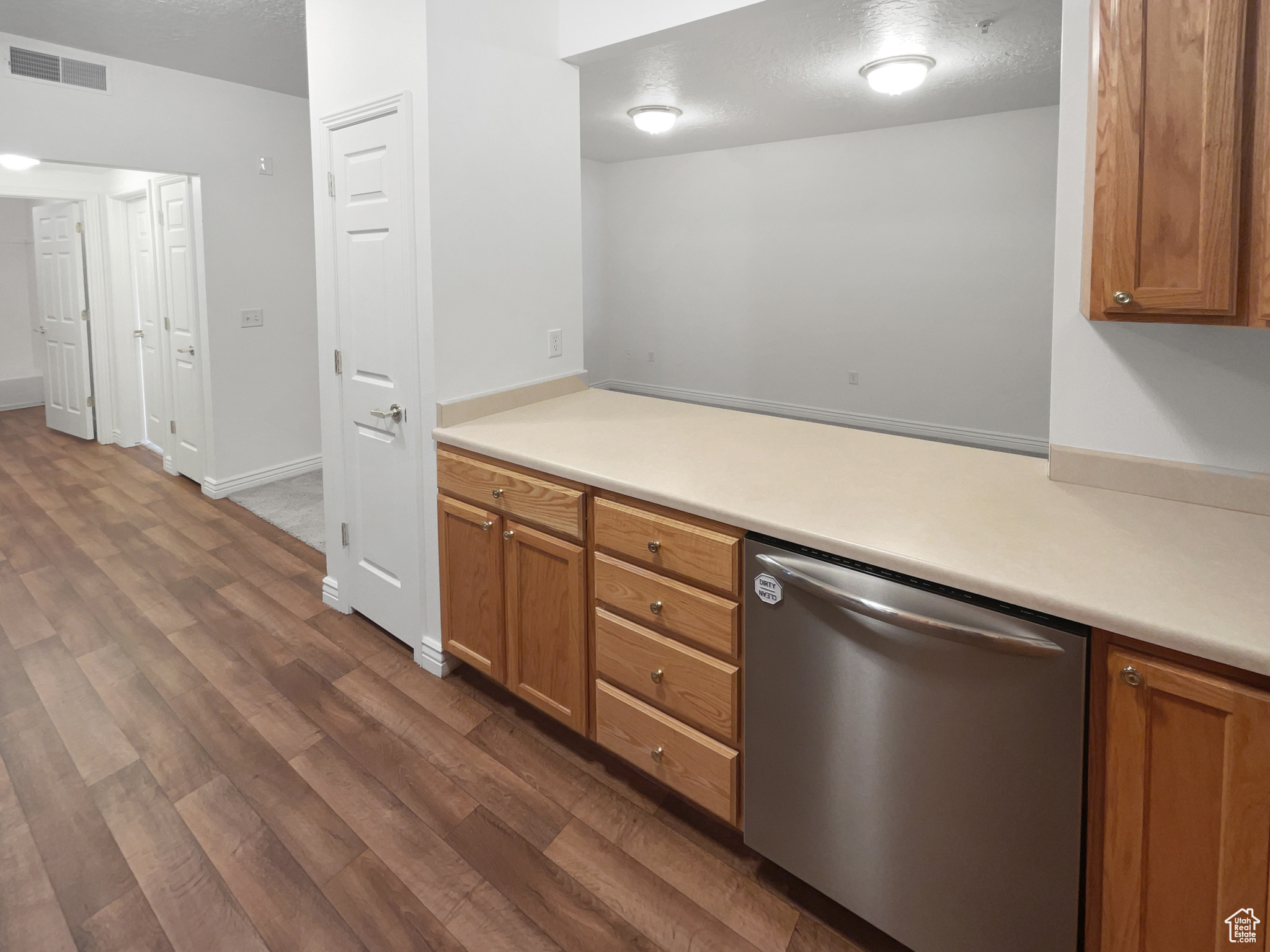MIRA VISTA CONDO - Residential