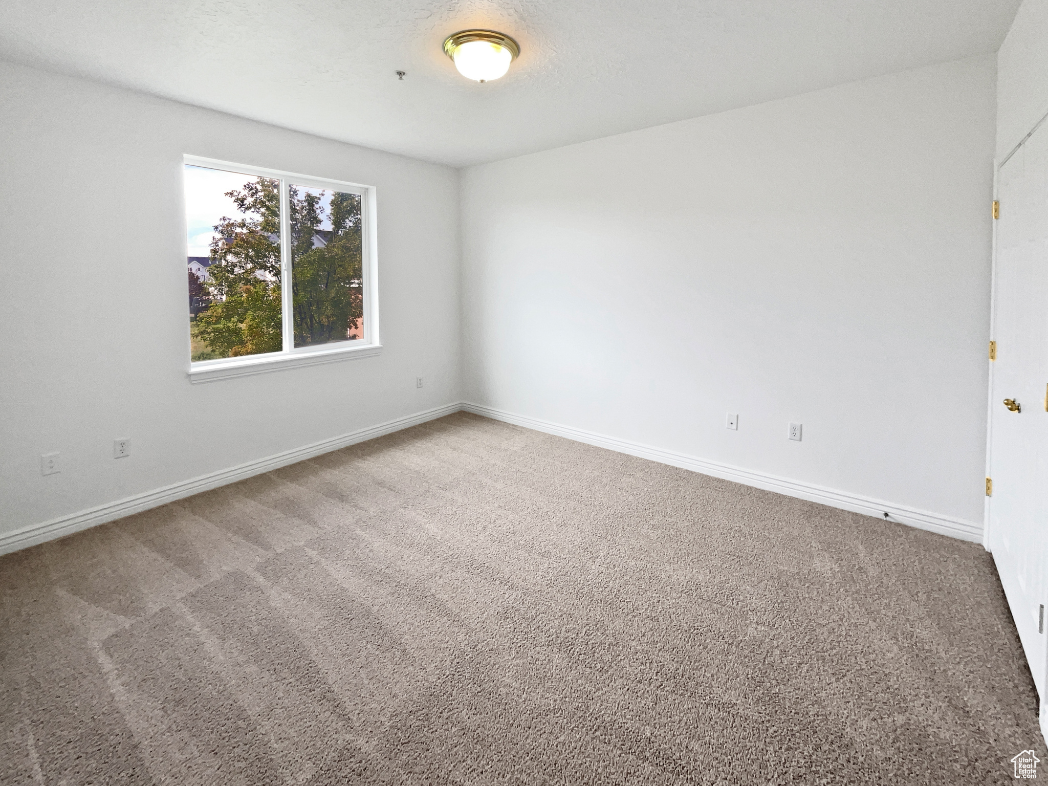 MIRA VISTA CONDO - Residential