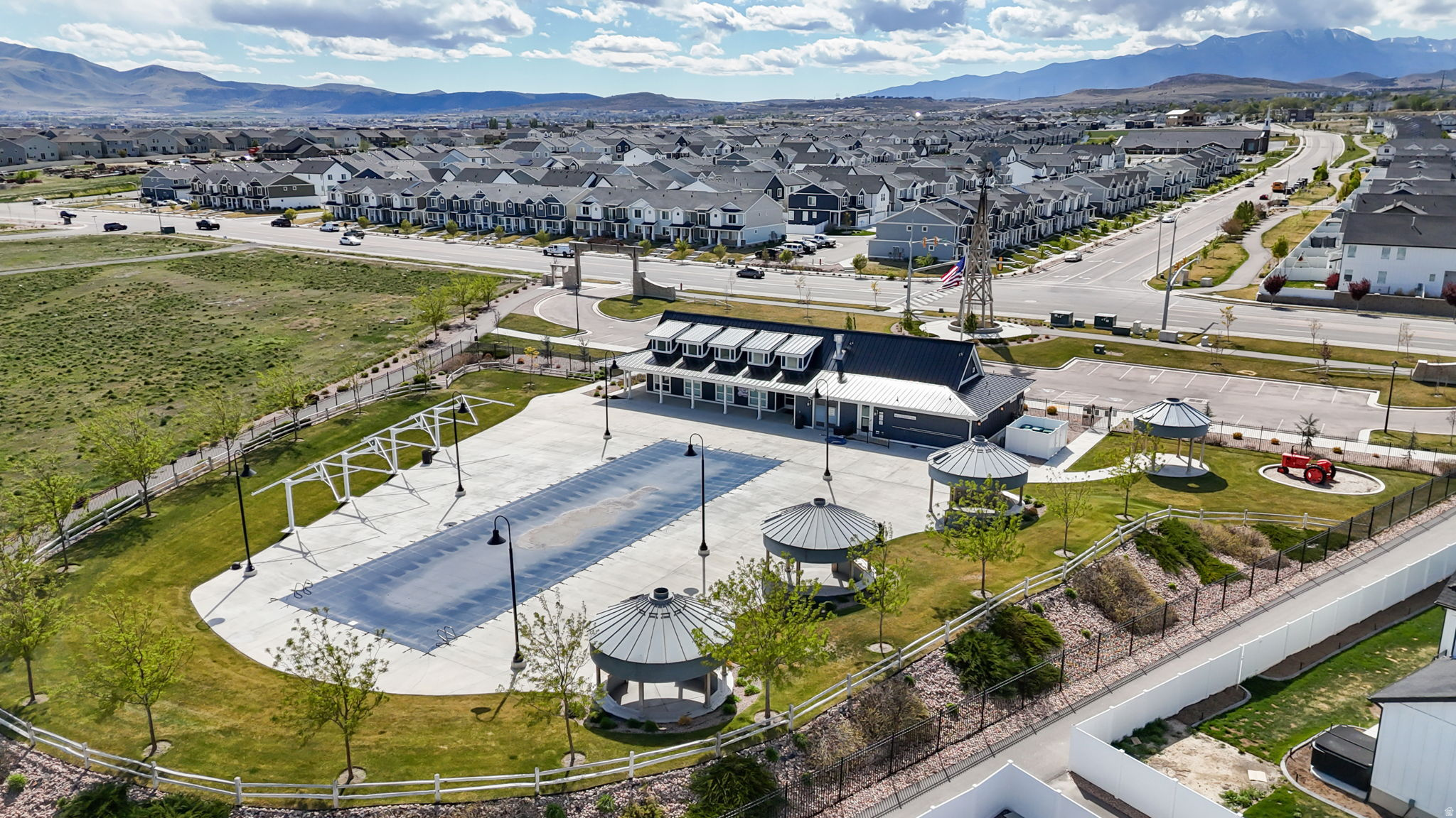 COLD SPRING RANCH - Residential