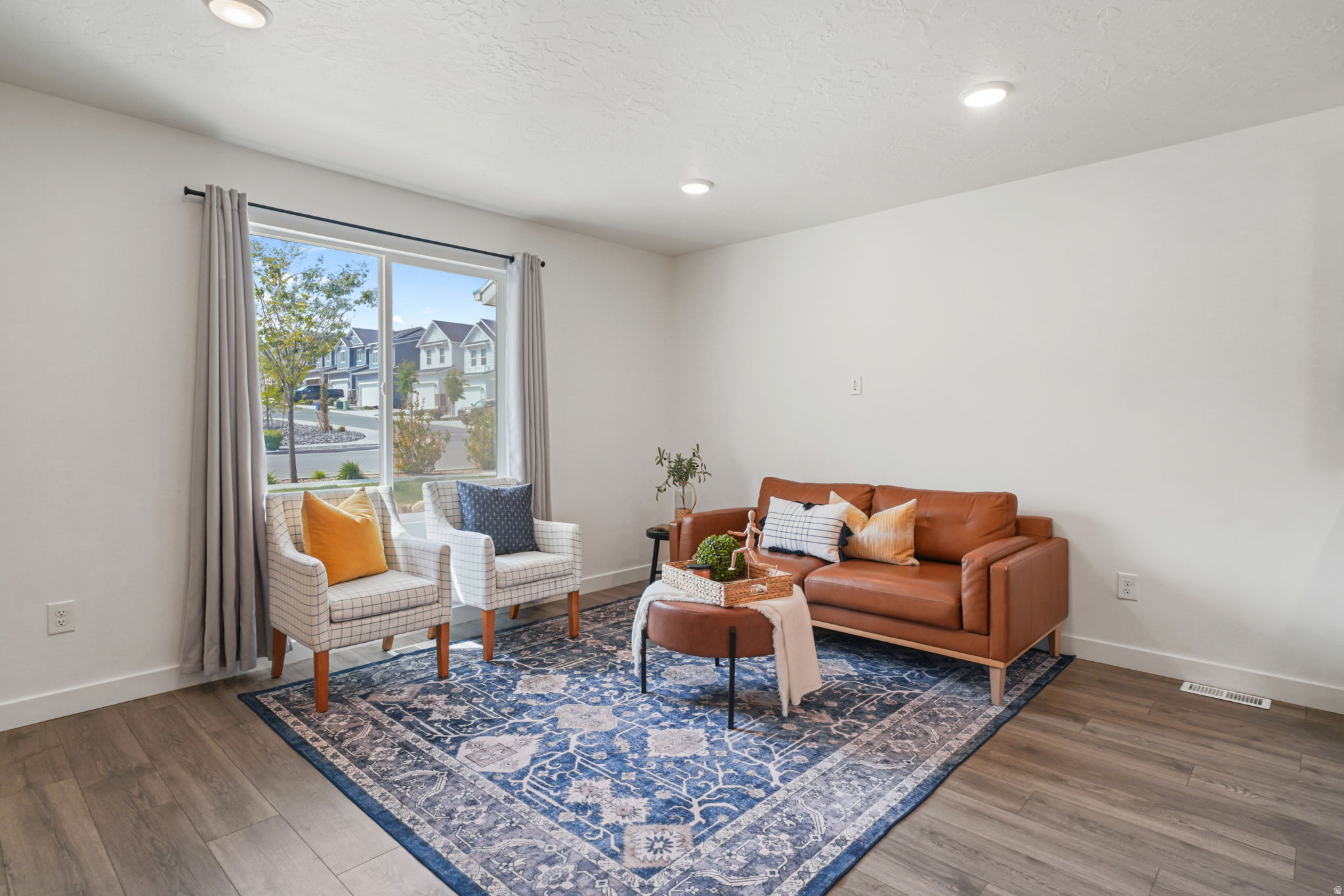 COLD SPRING RANCH - Residential