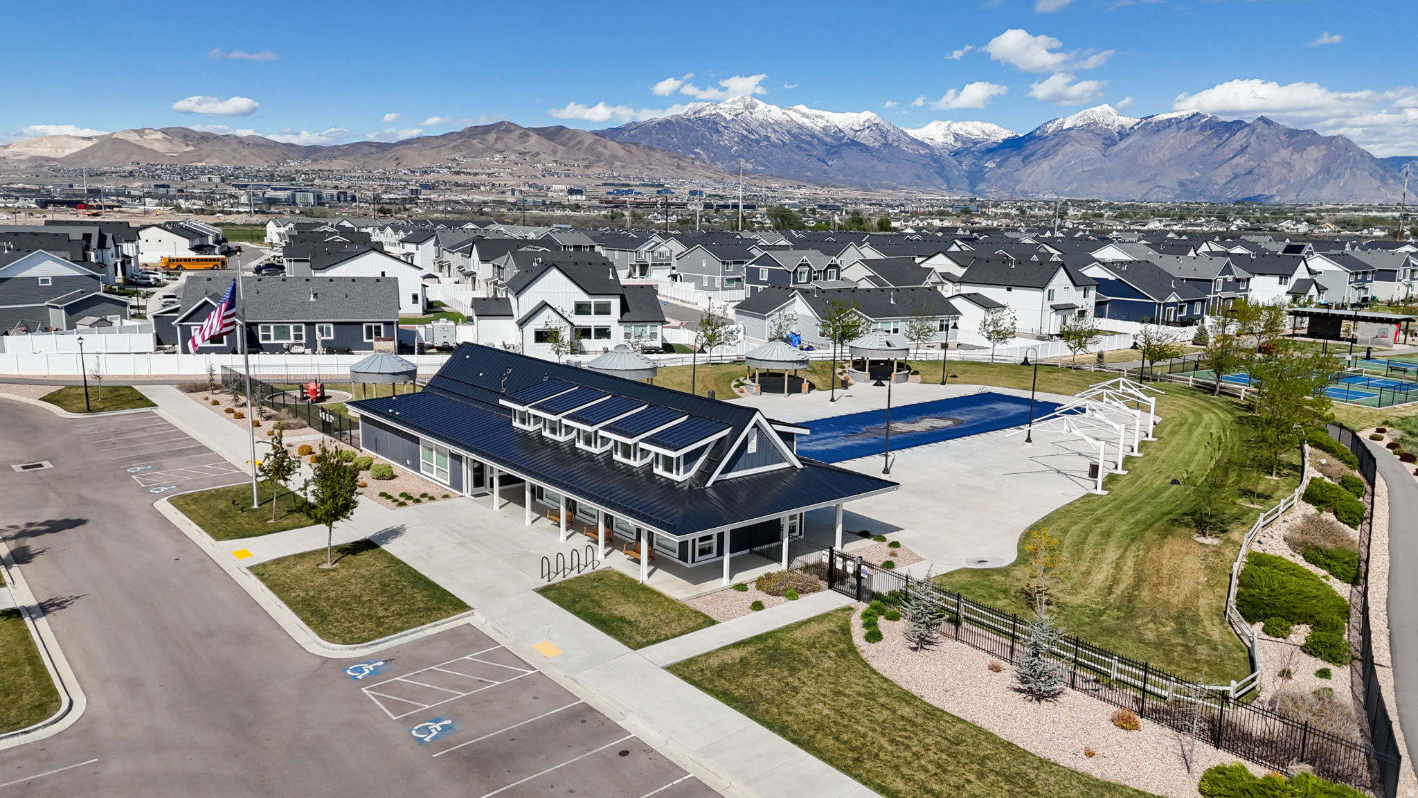 COLD SPRING RANCH - Residential