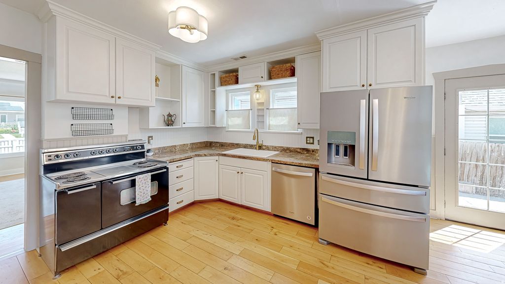 Photo of 130 S 300 W, American Fork, UT 84003 (MLS # 2156938)