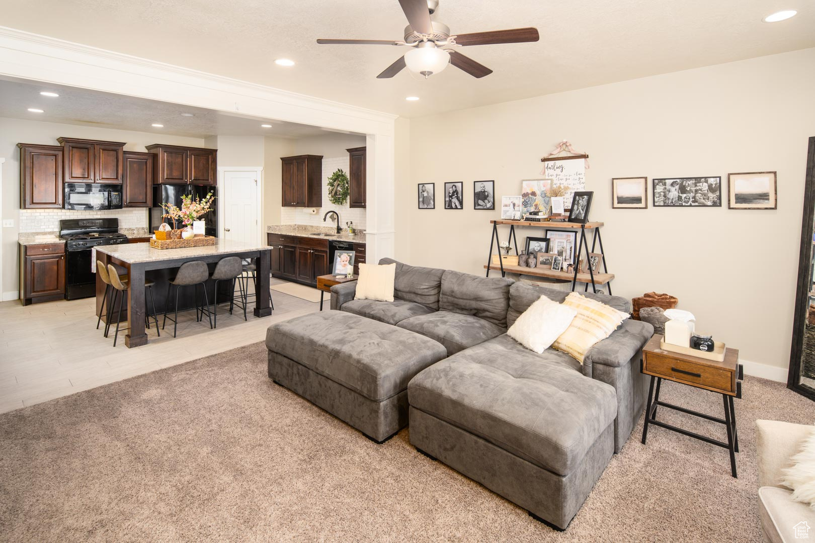 8114 N Rock Creek Cove Ln, Eagle Mountain, Utah image 6