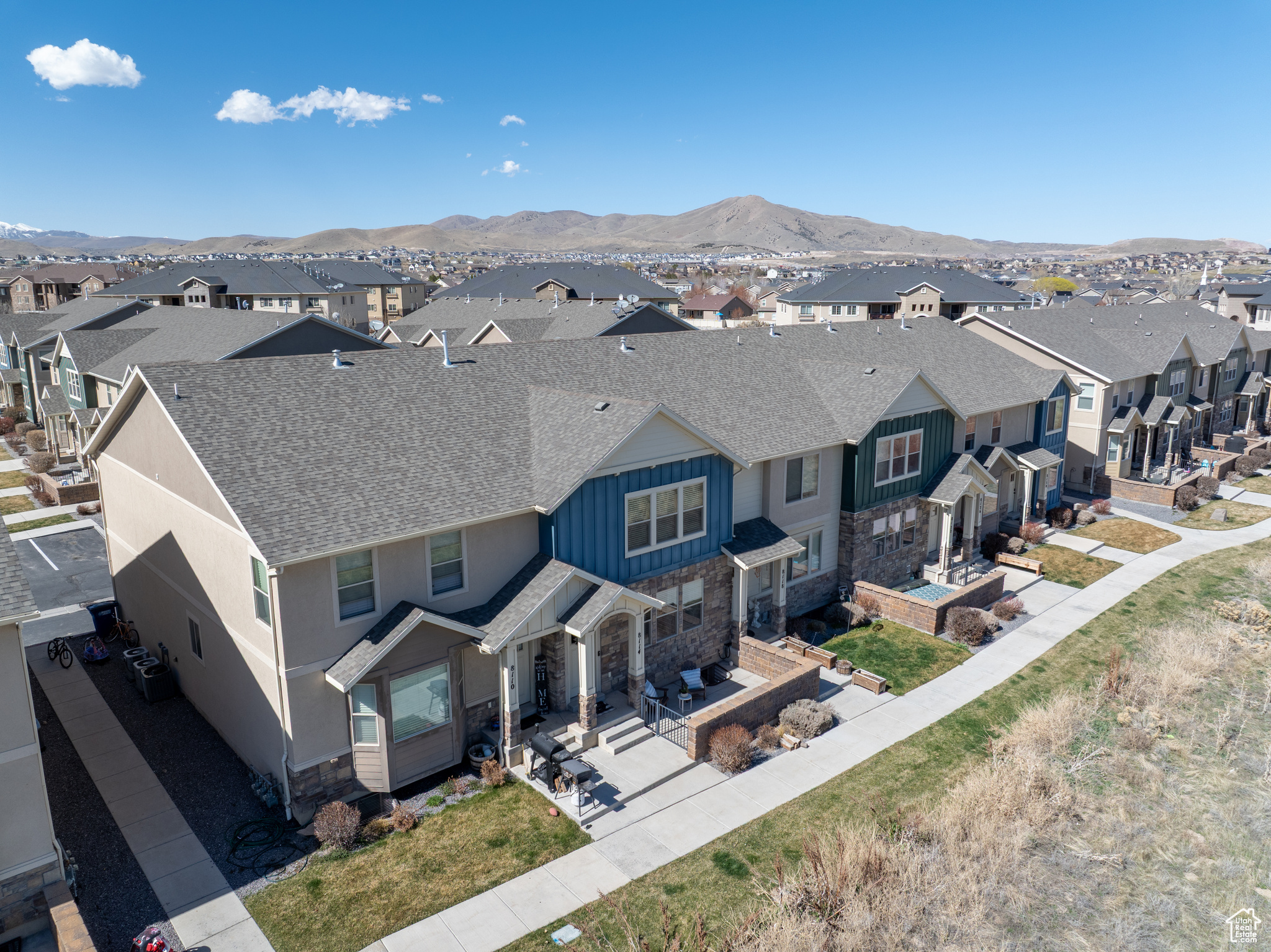 8114 N Rock Creek Cove Ln, Eagle Mountain, Utah image 18