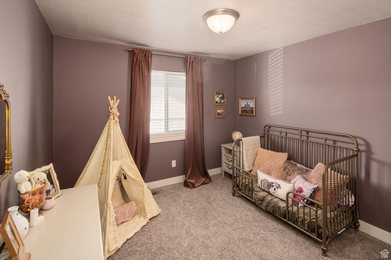 8114 N Rock Creek Cove Ln, Eagle Mountain, Utah image 11