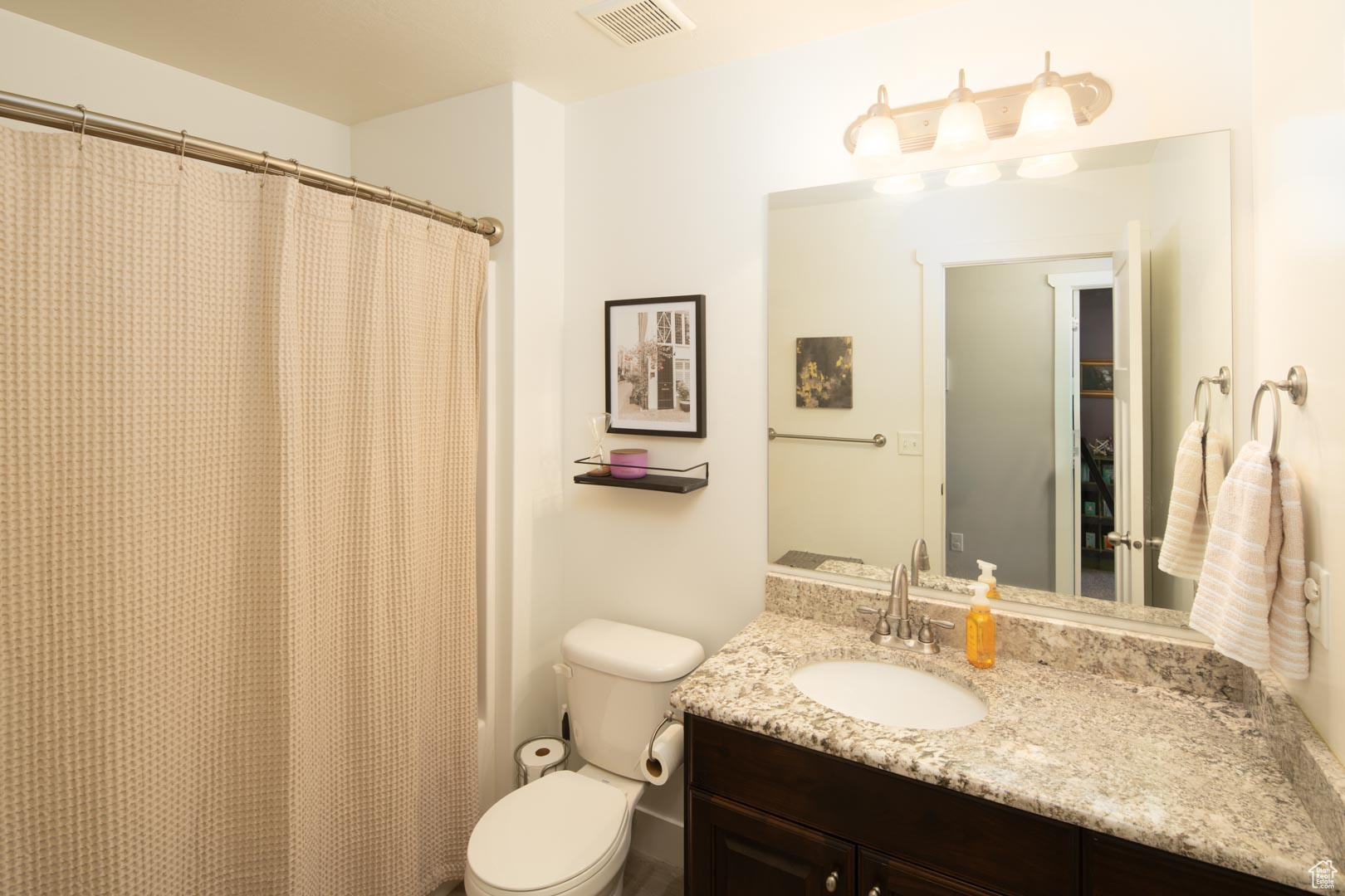 8114 N Rock Creek Cove Ln, Eagle Mountain, Utah image 13