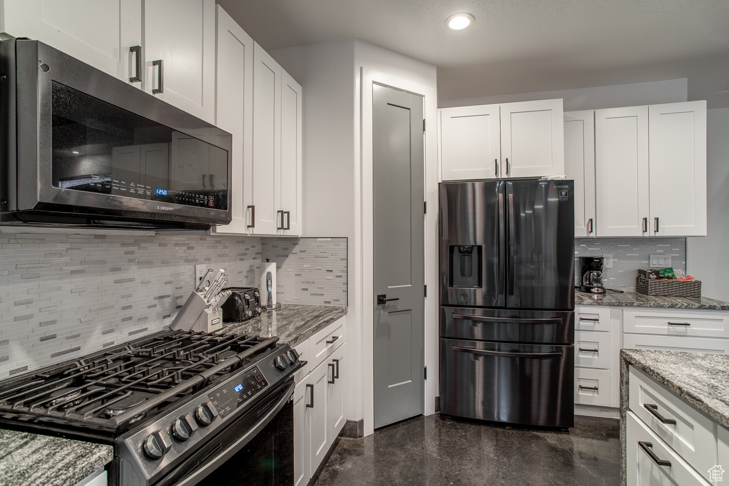 3241 S Hideaway Pl, Hurricane, Utah image 15