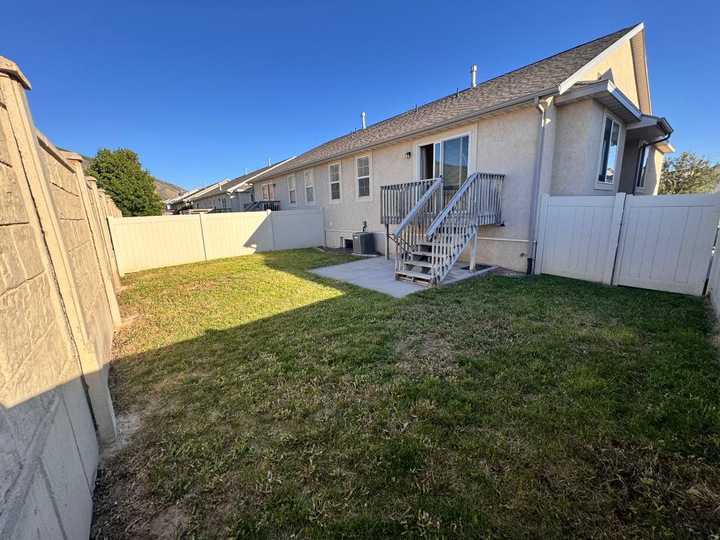 Photo of 2889 E SOMERSET DR, Spanish Fork, UT 84660 (MLS # 2166153)