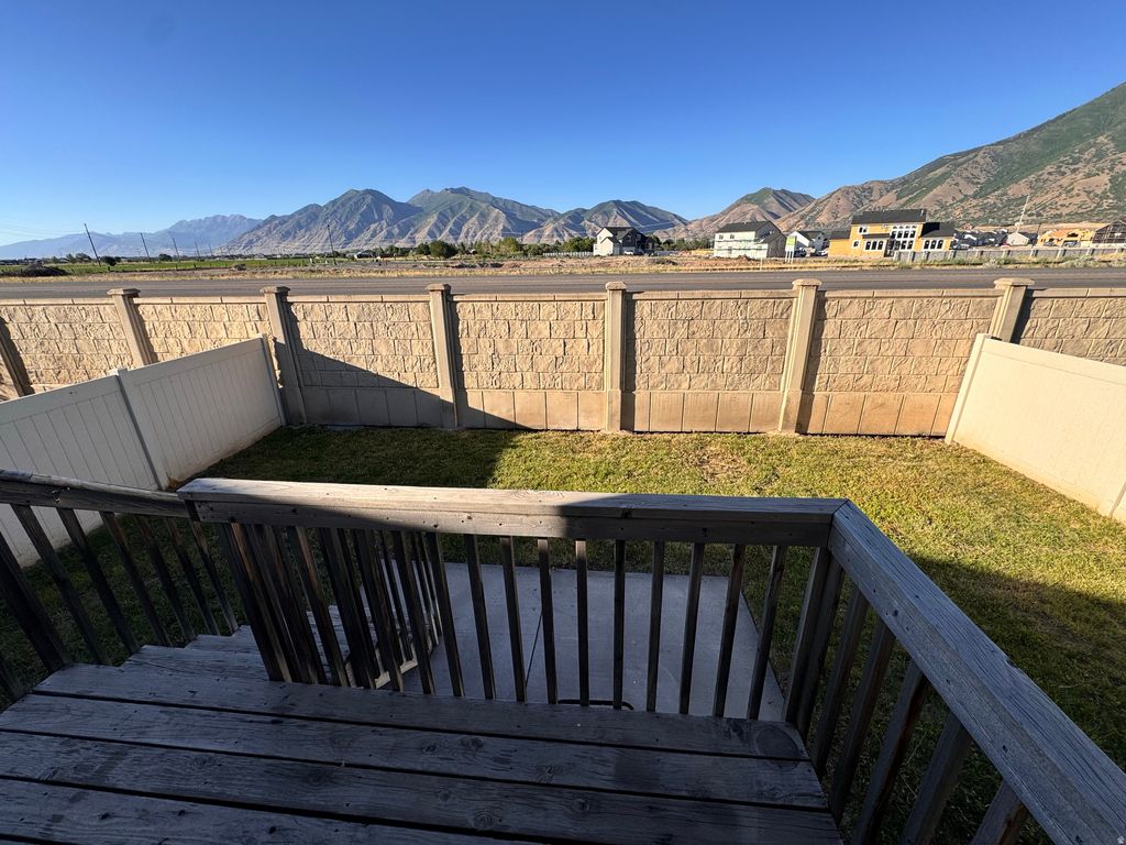 Photo of 2889 E SOMERSET DR, Spanish Fork, UT 84660 (MLS # 2166153)