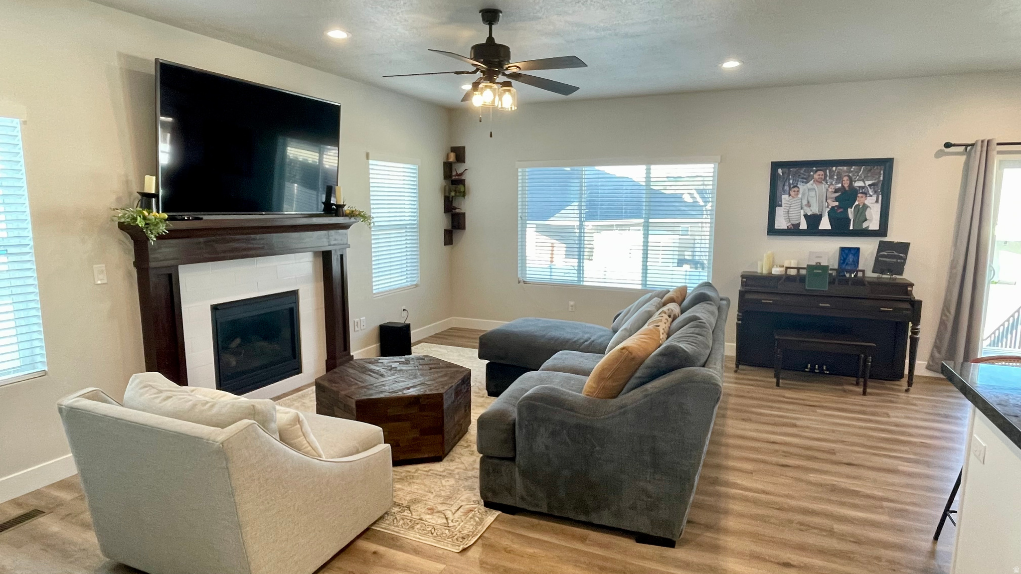 CANYON MEADOWS PUD - Residential