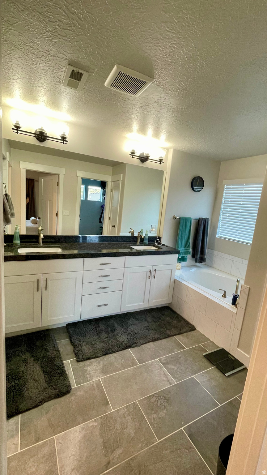 CANYON MEADOWS PUD - Residential