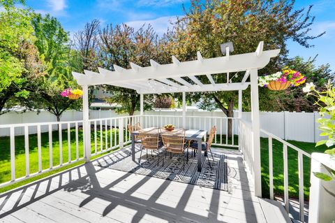Tiny photo for 252 E CRANBERRY HILL DR, Draper, UT 84020 (MLS # 2155608)