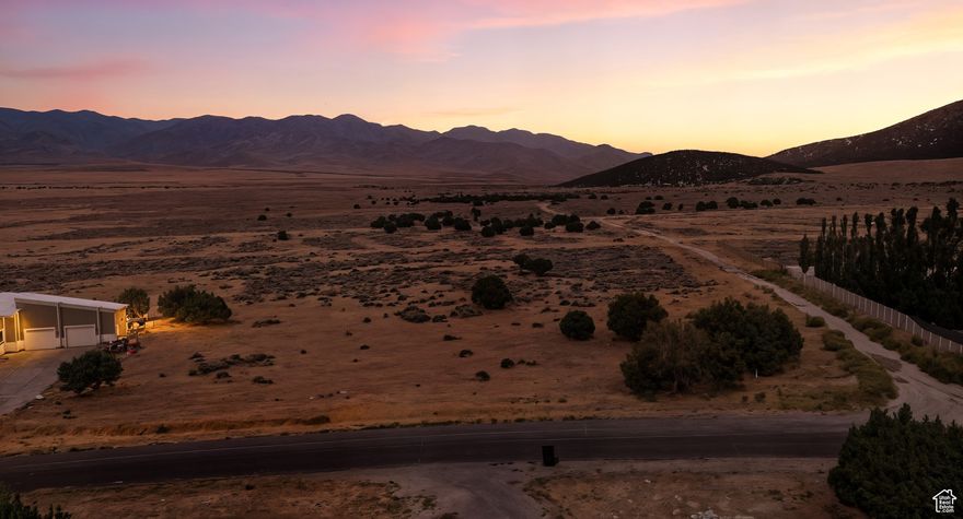 Prime Buildable Horse Property with Stunning Views. This flat, 3 Acre lot offers wide desert vistas, sage, and juniper trees-perfect for a custom home, weekend retreat, or Equestrian use. Zoned RR5: ADUs and farm animals are permitted (see page 30 of Chapter 15, Land Use Form). Enjoy privacy, natural beauty, and the potential for rental income or an additional dwelling. Seller financing available with 30% down and flexible terms. Buyer and Buyer's agent to verify all information.