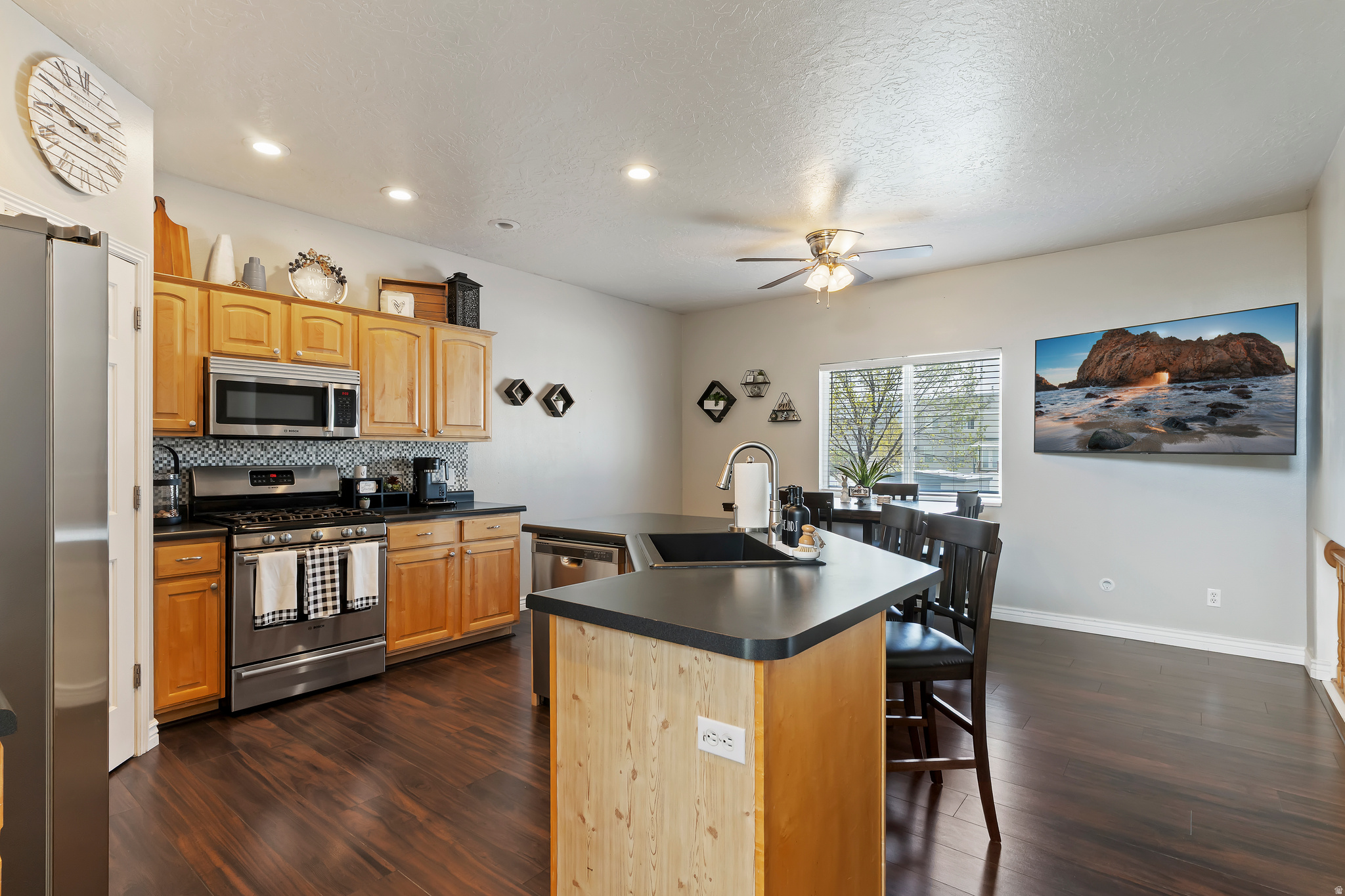 THE MAPLES - Residential