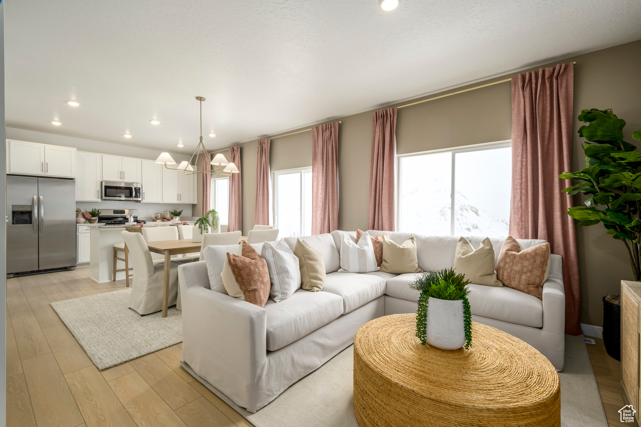 SIENNA HILLS - Residential