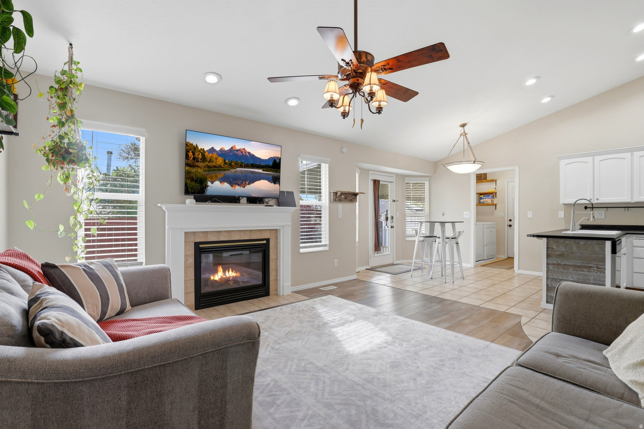 WOOD CREEK - Residential