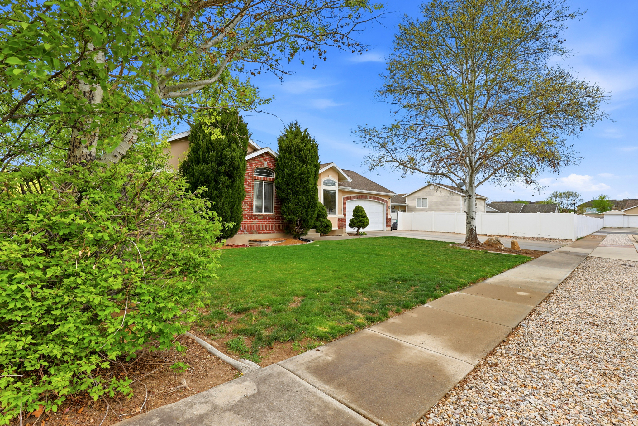 WOOD CREEK - Residential