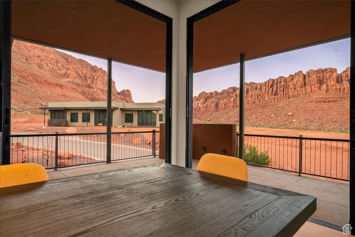 SENTIERRE PADRE CANYON PH 1B - Residential