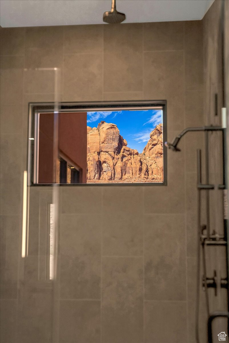 SENTIERRE PADRE CANYON PH 1B - Residential