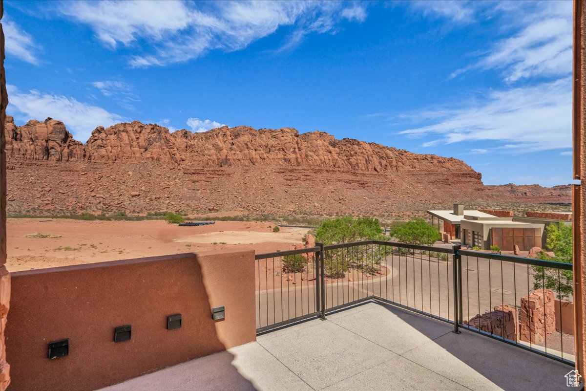 SENTIERRE PADRE CANYON PH 1B - Residential