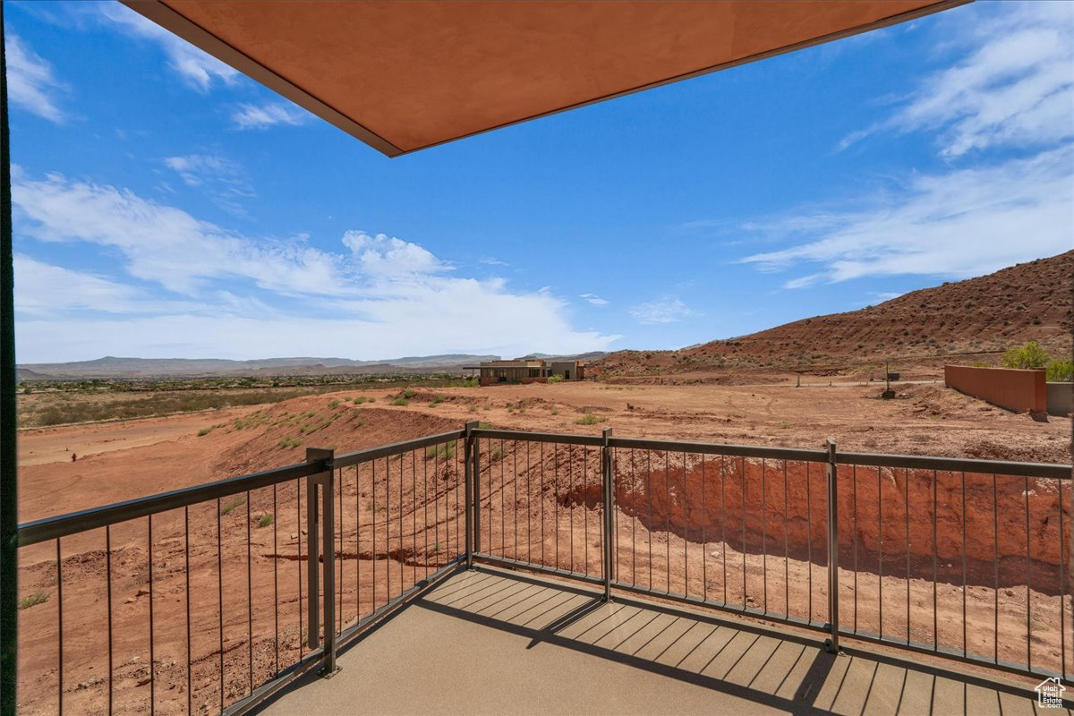 SENTIERRE PADRE CANYON PH 1B - Residential